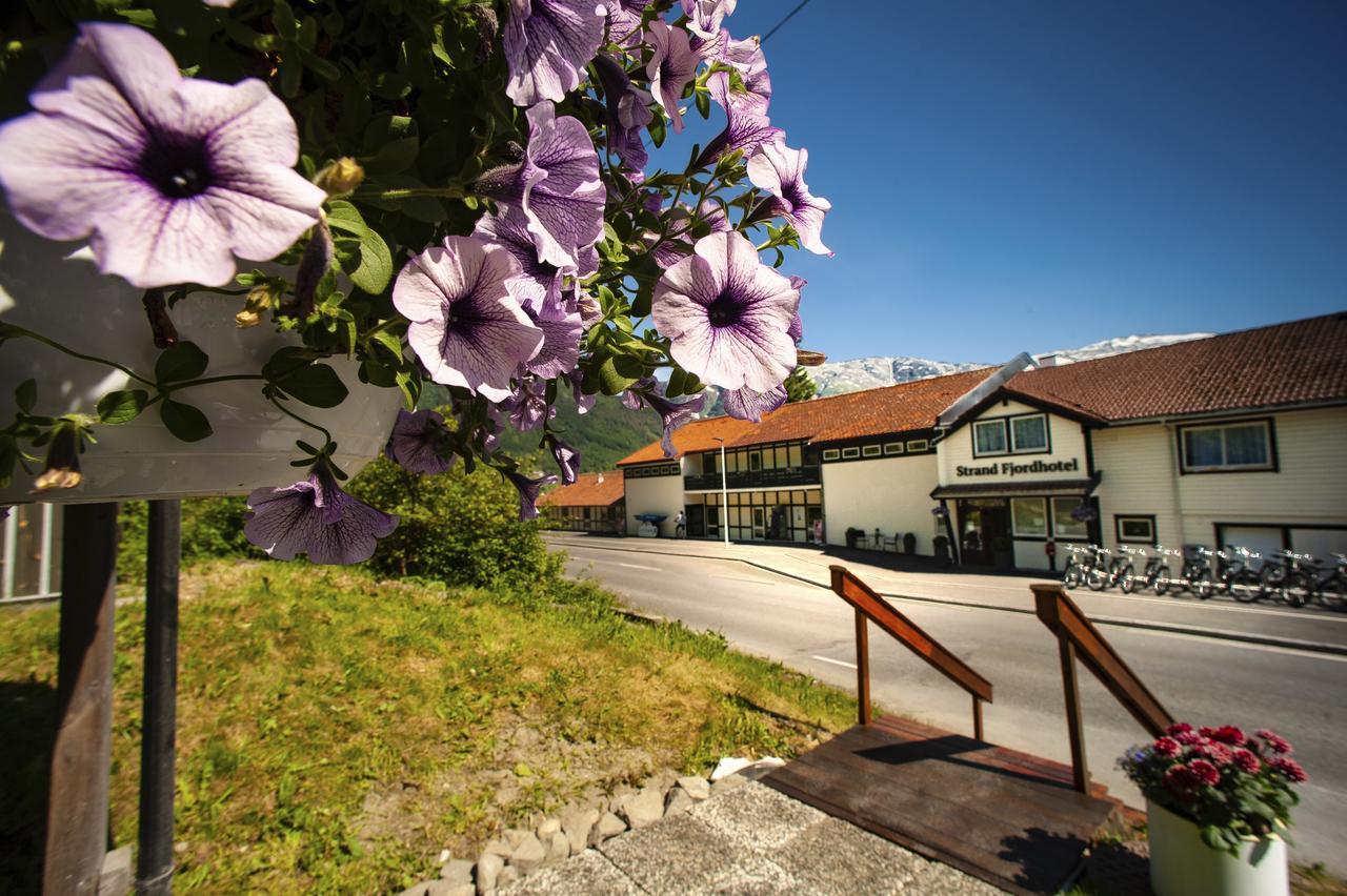Strand Fjordhotel Ulvik Dış mekan fotoğraf